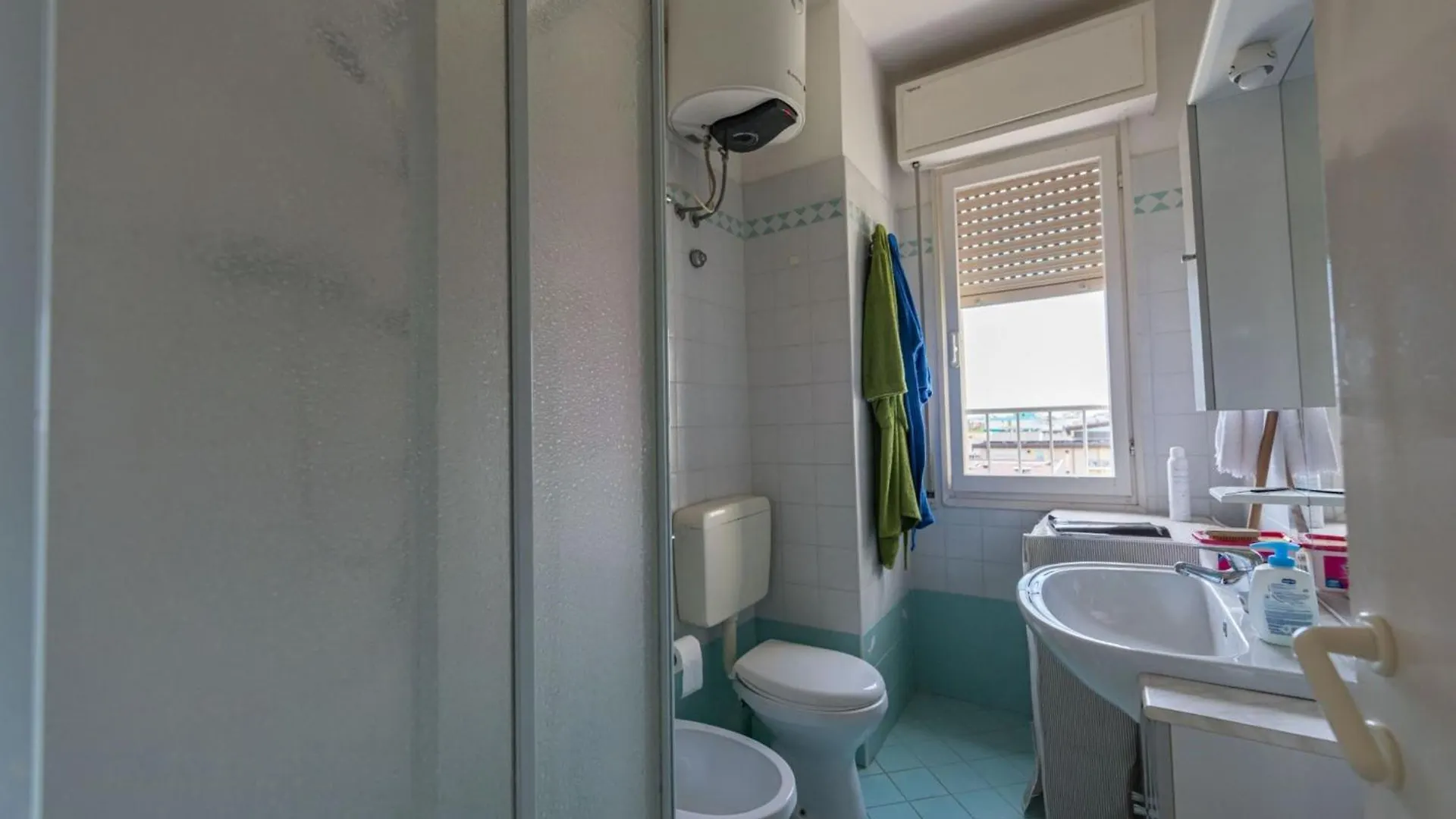 Spacious Flat With Sea View Terrace - Beahost 비비오네 0*,